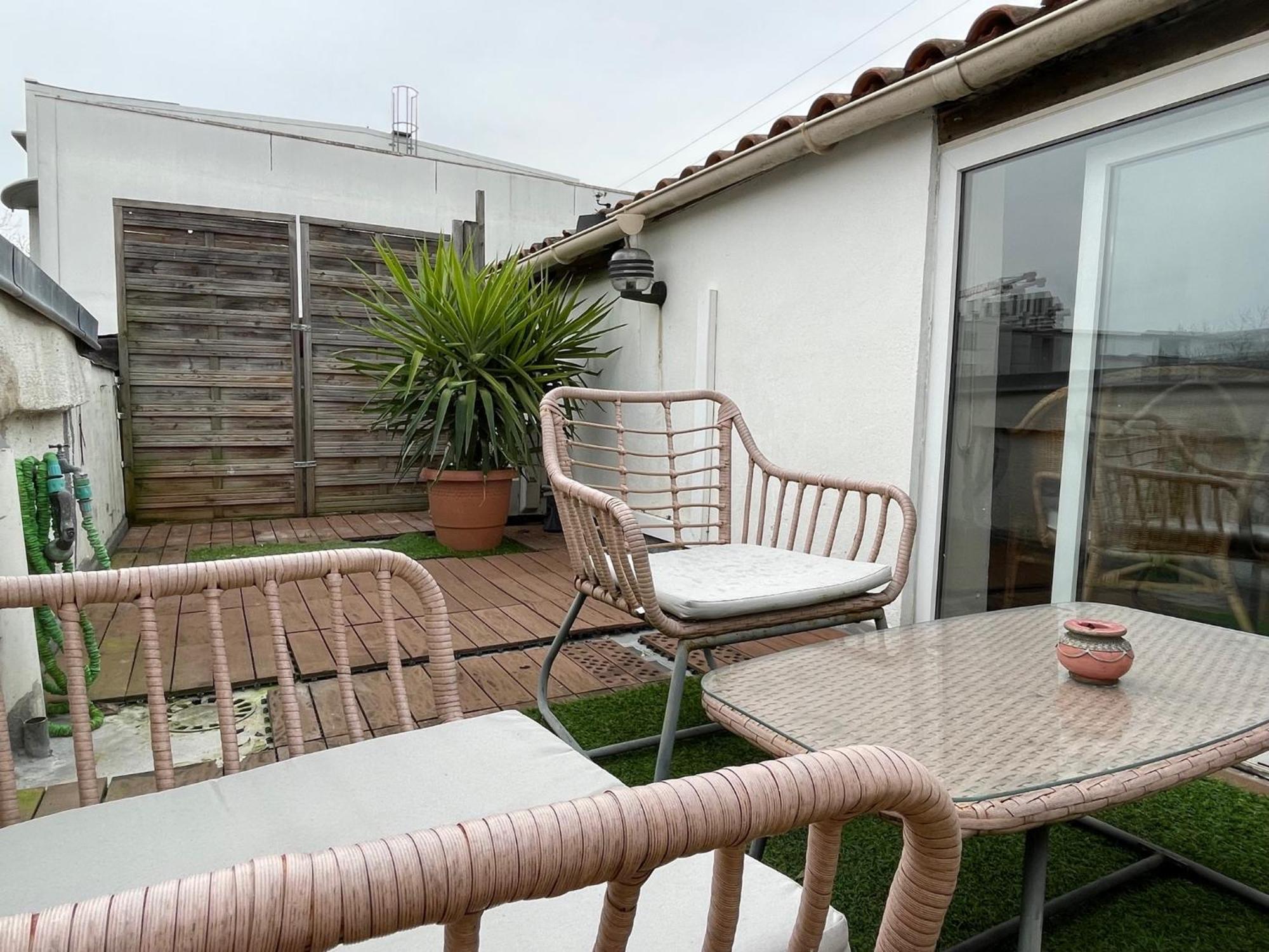 Logement Familial Etage Privatif Appartement Bordeaux Buitenkant foto